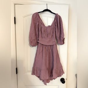 BNNW! Soft purple, long sleeve dress, with a tie back!